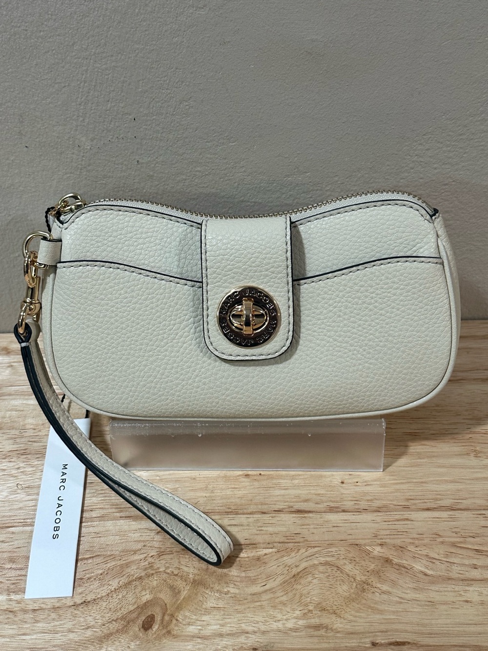 Marc Jacobs Ivory Pebbled Leather Wristlet Clutch with Gold Hardware